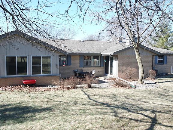 4th image of 10833 W Coronado Ct