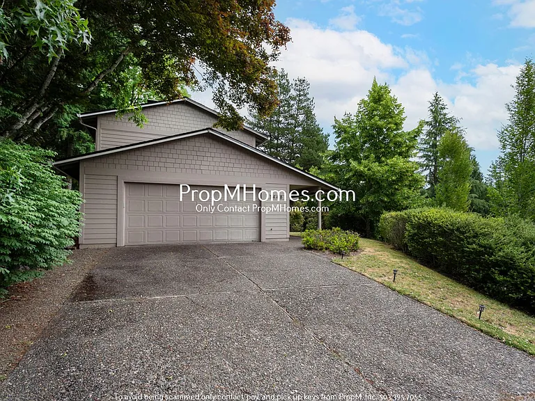 1448 Greentree Cir — Photo 33