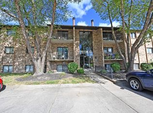 549 Davis Rd APT 12, Cincinnati, OH 45255