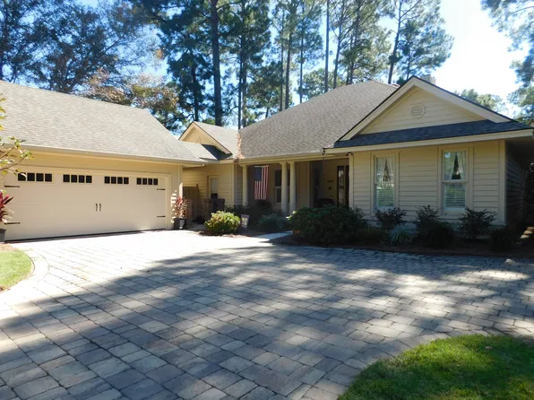 49 Headlands Dr, Hilton Head Island, SC 29926