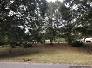 1007 3rd St, Wesson, MS 39191