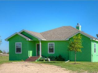 35 Flint Rd, Kyle, TX 78640