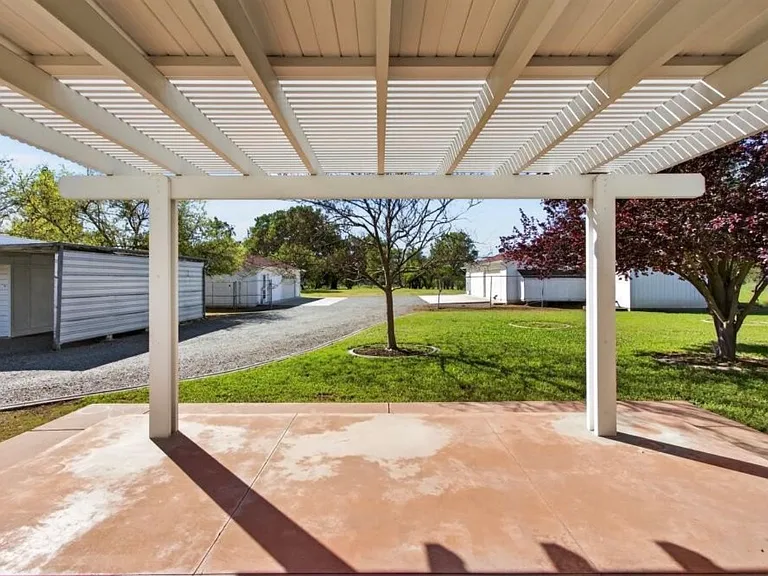 3167 Baseline Rd — Photo 10