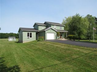 4253 Hindsburg Rd, Holley, NY 14470