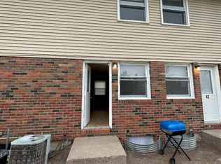 32 Manor Dr #44, Eldridge, IA 52748