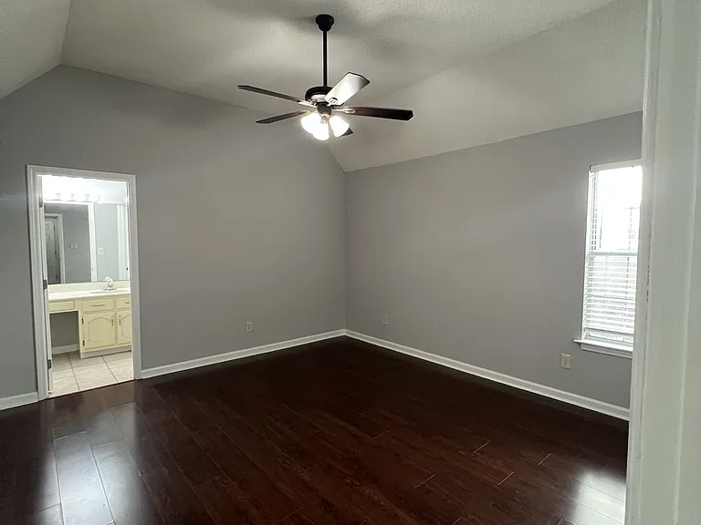 9274 Charly Hill Ln — Photo 11
