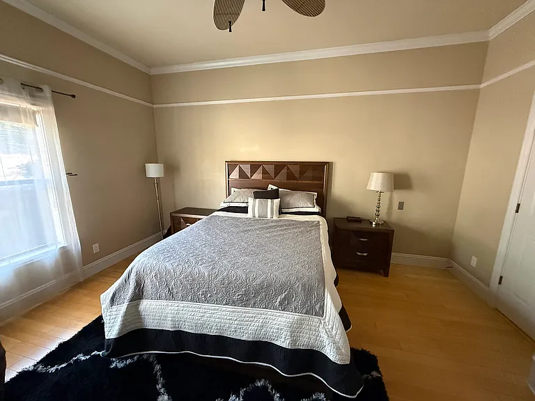 2209 I St — Photo 26