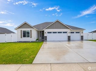 1154 7th Avenue NE, Ephrata, WA 98823