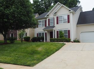 5115 Eagle Creek Dr, Charlotte, NC 28269