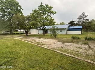 336 Wills Ln, Seneca, MO 64865