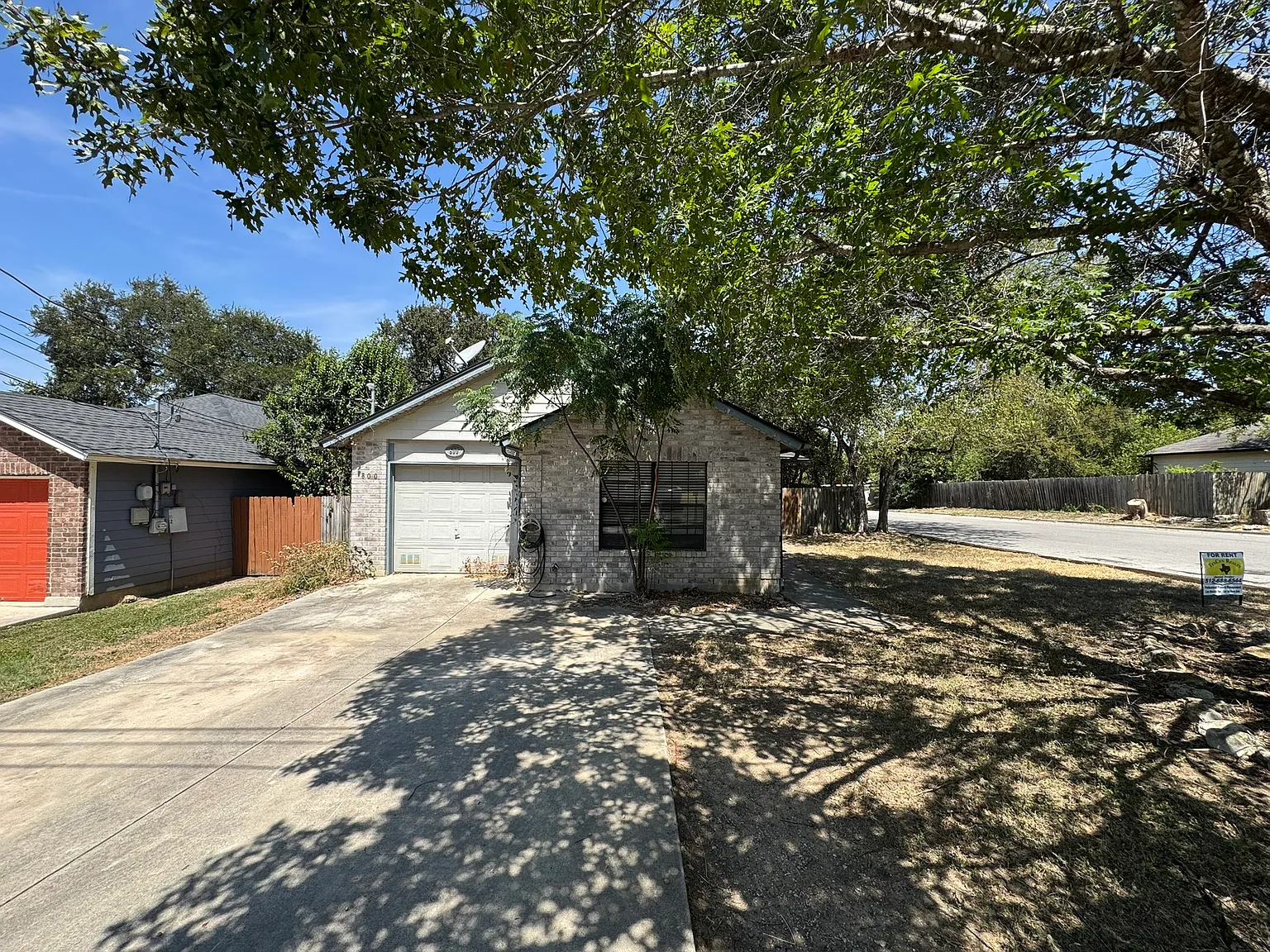 4 bed, 1610 sqft, $1,850 — Photo 2