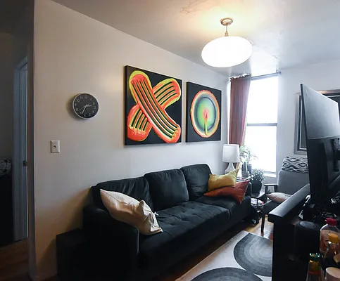 Rented by The Agency | media 30