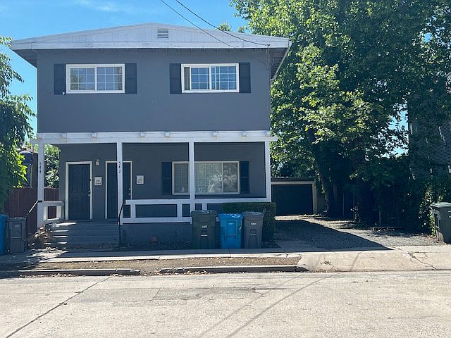 1st image of 542 Yolo St