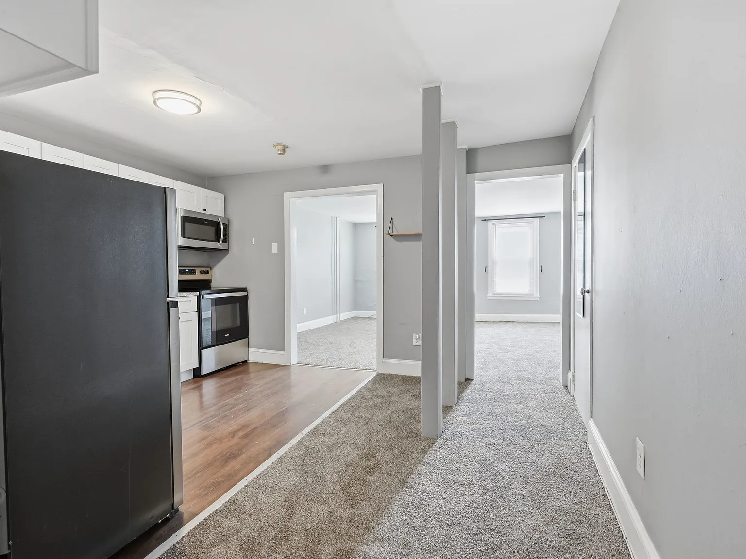 Studio, 400 sqft, $1,100 — Photo 4