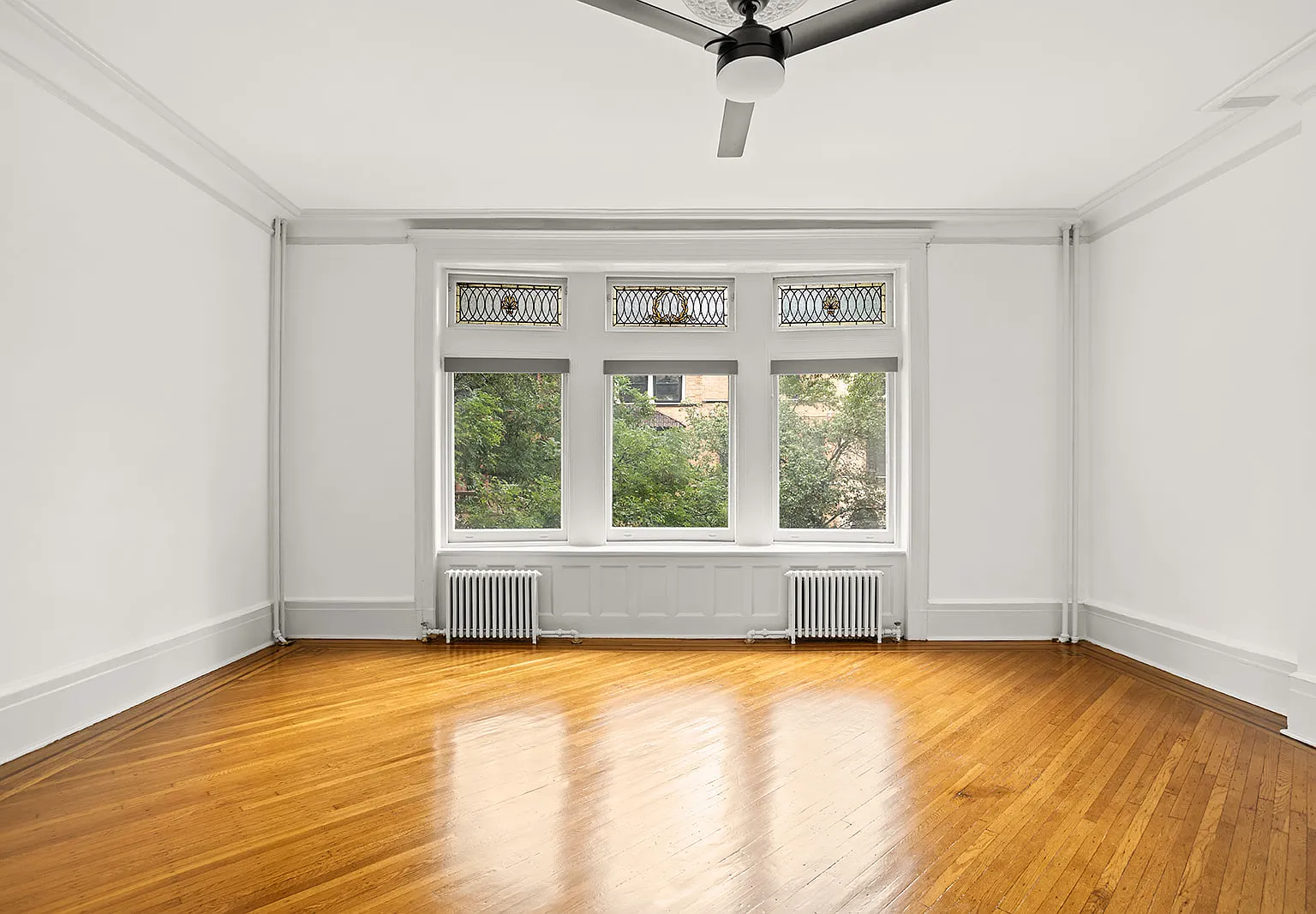 880 Carroll Street — Photo 1
