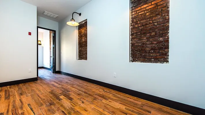 Rented by Nooklyn NYC LLC | media 5