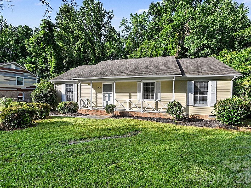 1st image of 2726 Meadowcliff Dr