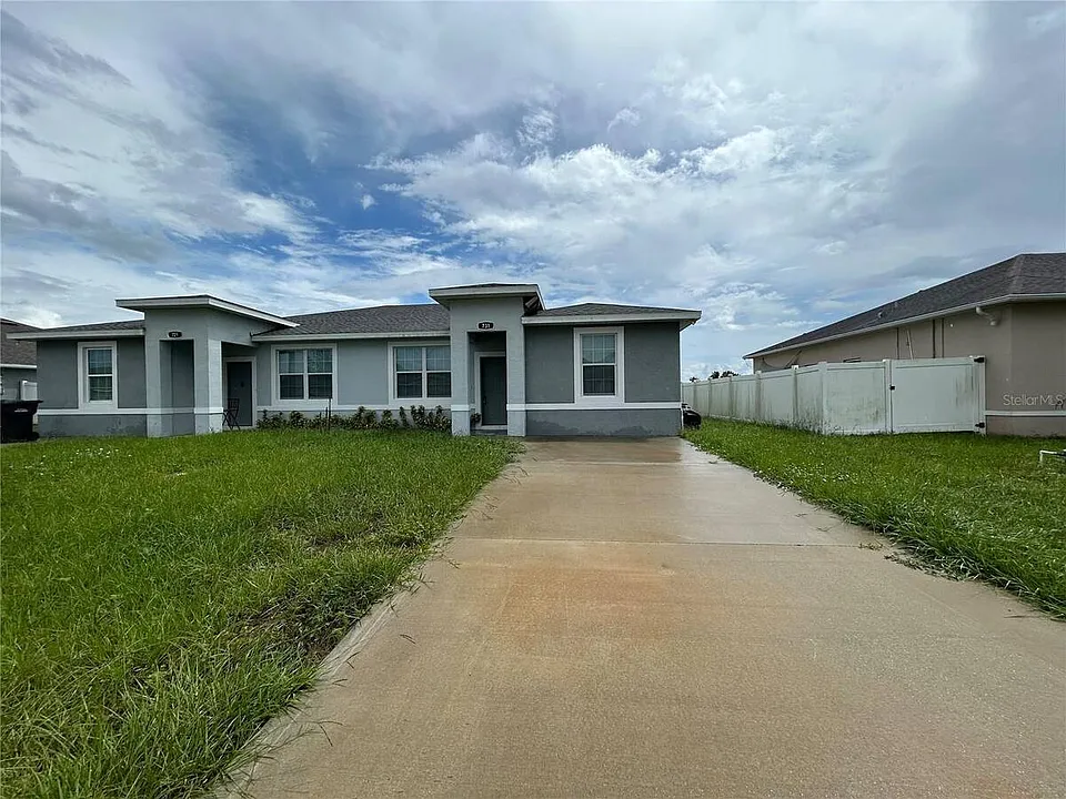 731 Desmoines Dr