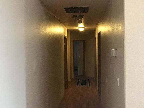2nd image of 1601 Alder St SE