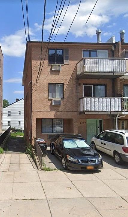 1st image of 43-27 165th St #5
