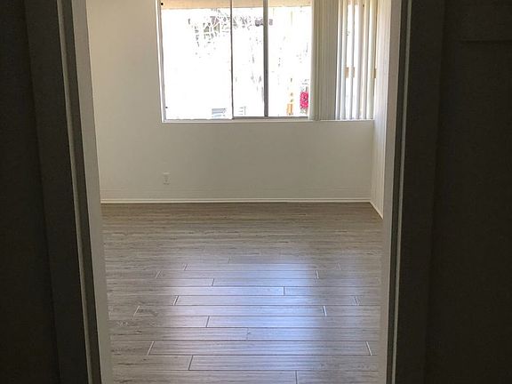 5th image of 777 Domingo Dr #De