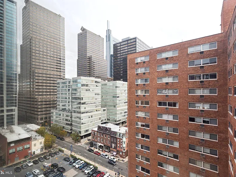 2101 Chestnut St #1521-R — Photo 4