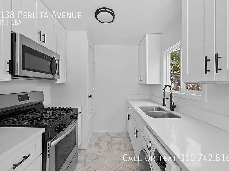 4138 Perlita Ave — Photo 4