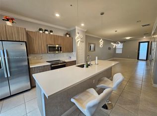 7905 NW 104th Ave #23, Doral, FL 33178