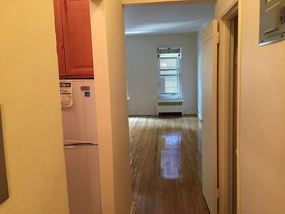 2nd image of 590 3rd Ave APT 2C