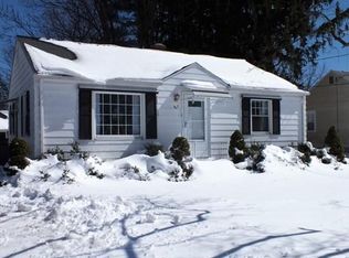 107 Catalpa Ter, Springfield, MA 01119