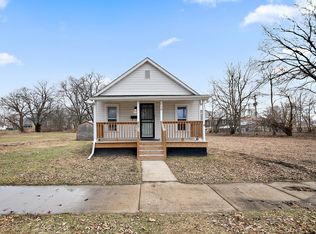 838 N Rosewood Ave, Kankakee, IL 60901