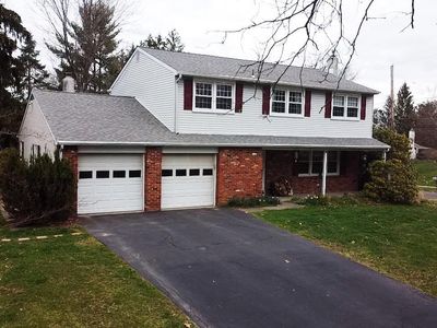 1402 Sandys Ln, North Wales, PA, 19454