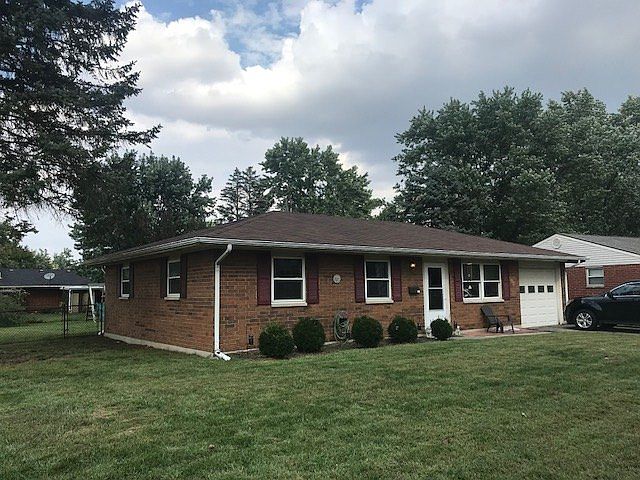 1st image of 1005 Nutmeg Sq N