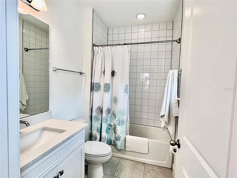 7002 Arnoldson St — Photo 72