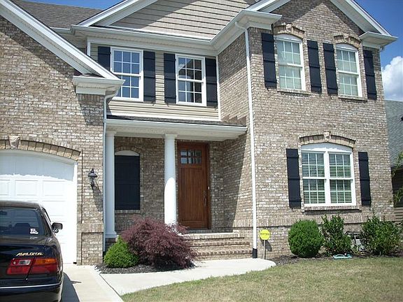 2nd image of 3029 Blackford Pkwy