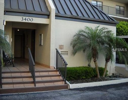 2nd image of 3400 Cove Cay Dr Unit 5E