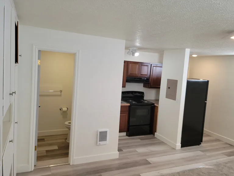 19 F St NW #4 — Photo 7