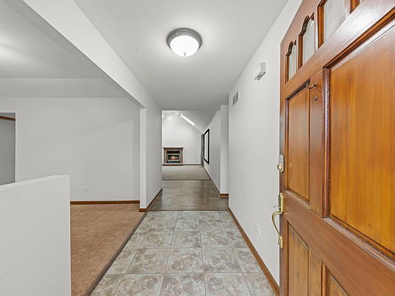 2nd image of 3009 Vimy Ridge Dr