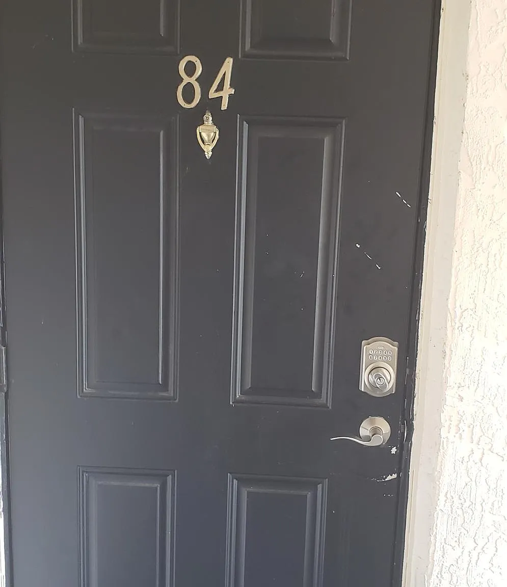 2543 N Alafaya Trl — Photo 3