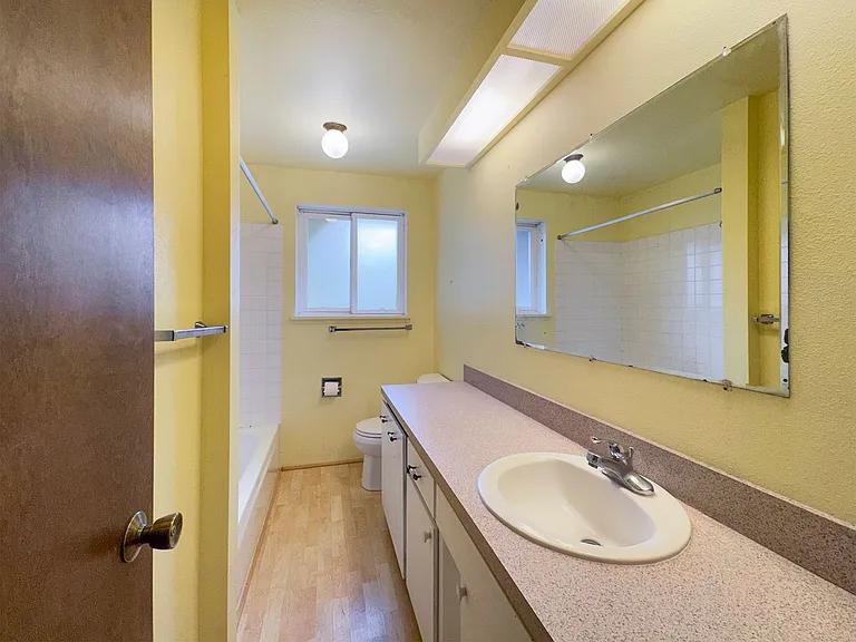 41 McLaughlin Rd — Photo 23
