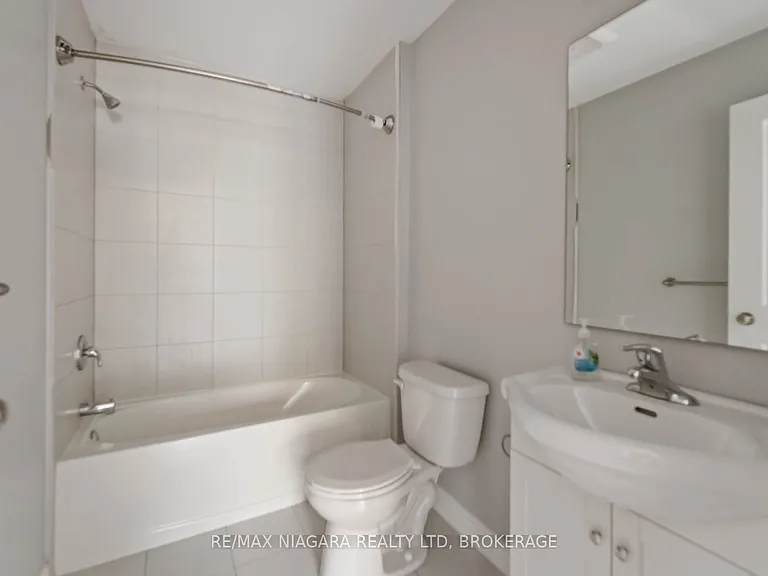 81 Grove St — Photo 23