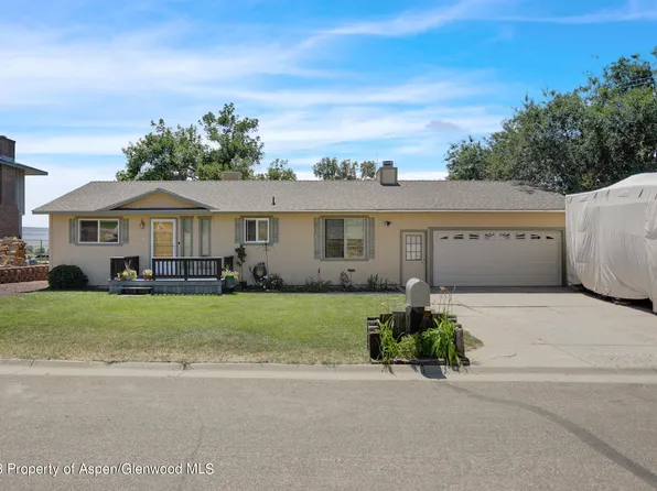 1110 Lecuyer Dr, Craig, CO 81625