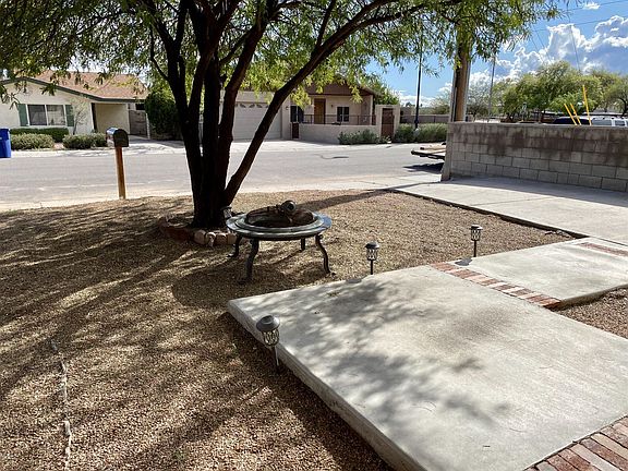 5th image of 3986 W Calle Segunda