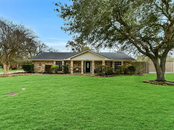 3405 Longherridge Dr, Pearland, TX 77581