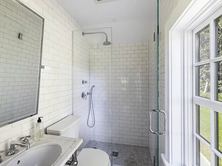 2749 Montauk Hwy — Photo 15
