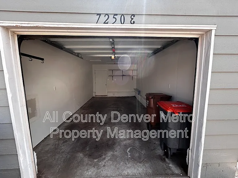 7250 Devinney Ct #E — Photo 14