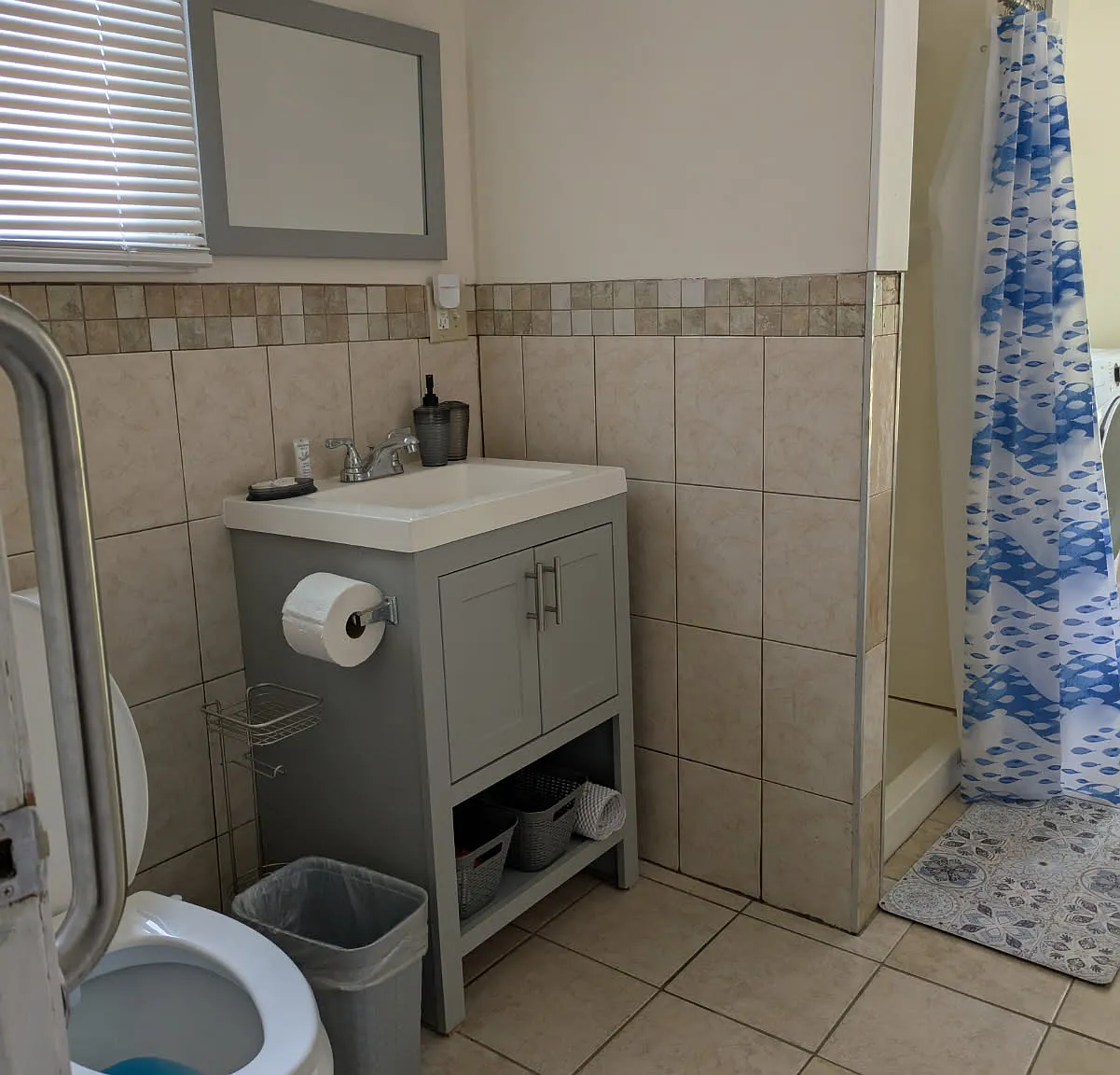 4 bed, 2000 sqft, $3,600 — Photo 2