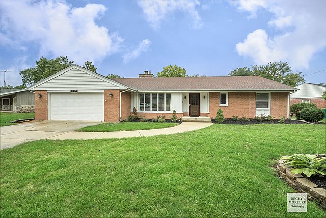 1st image of 403 Palladium Dr E
