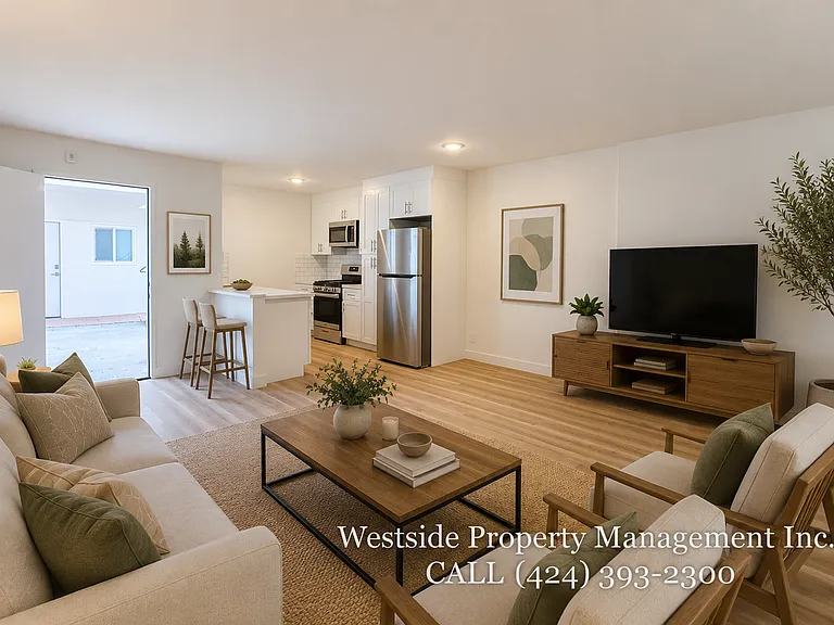 3630 Midvale Ave #5 — Photo 1