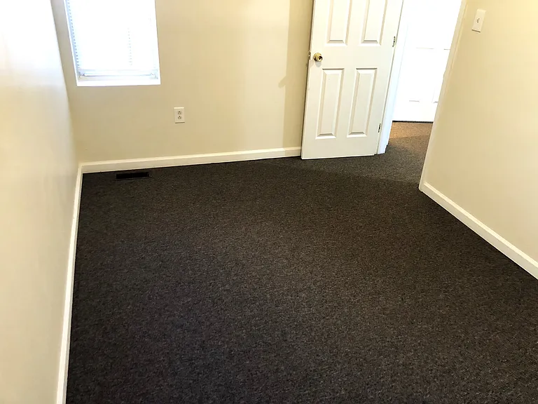 1323 N Allison St — Photo 25